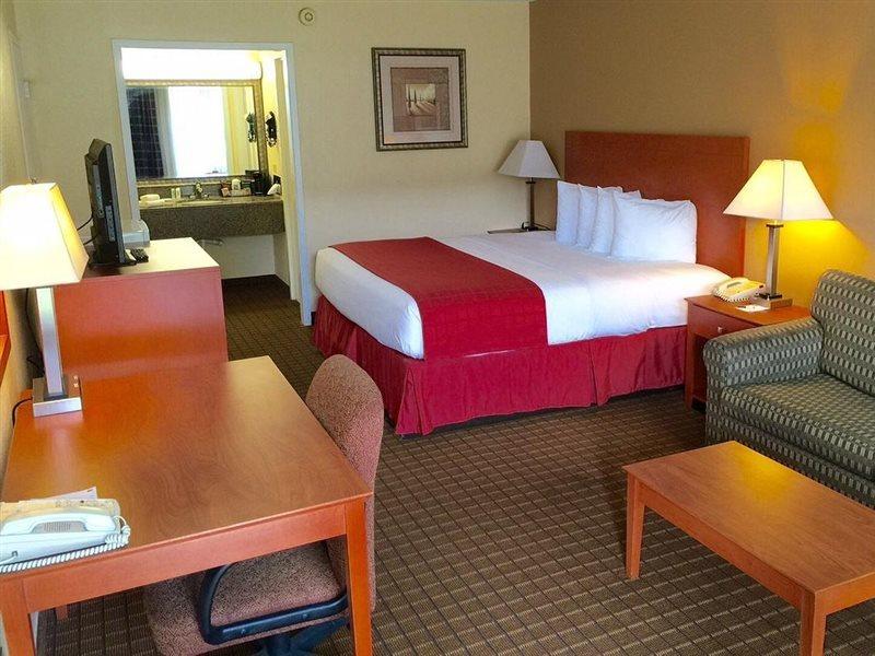 & Hotel