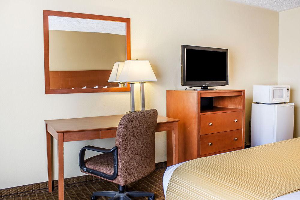 Hotel & 3*