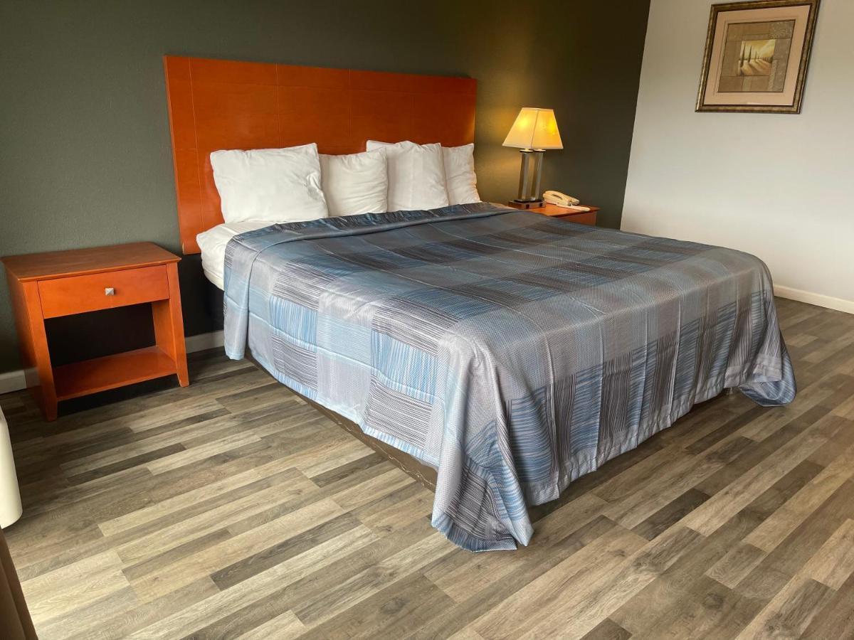& Hotel Wilkes-Barre