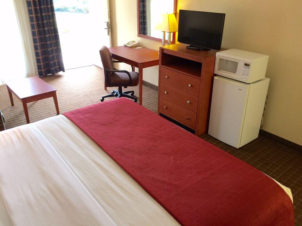 Hotel & 3*